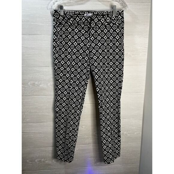 Old Navy Womens The Diva Pixie Straight Ankle Pants Size‎ 4 - Picture 3 of 9